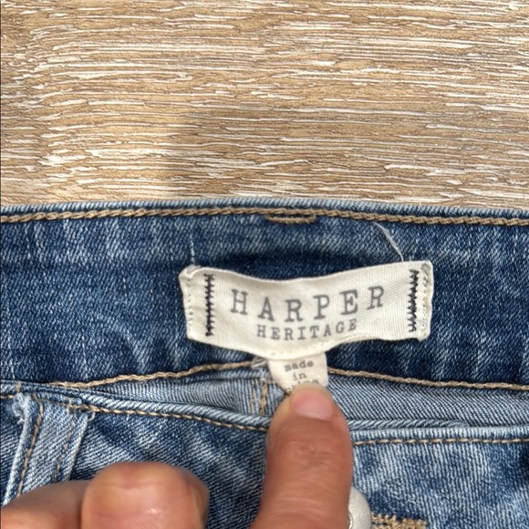 Harper Heritage Size 27 Francesca's Collections  Flare Denim Distressed Details - Picture 2 of 9